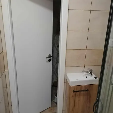 Apartment 1+1 V Karlovych Varech *